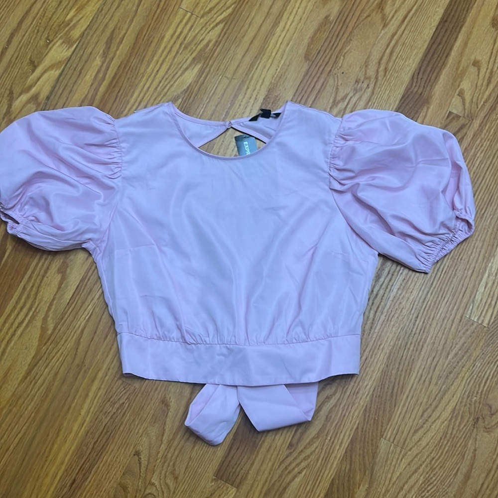 NWT express open back top